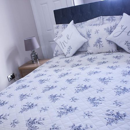 Lux Aparts Wakefield Central Екстер'єр фото