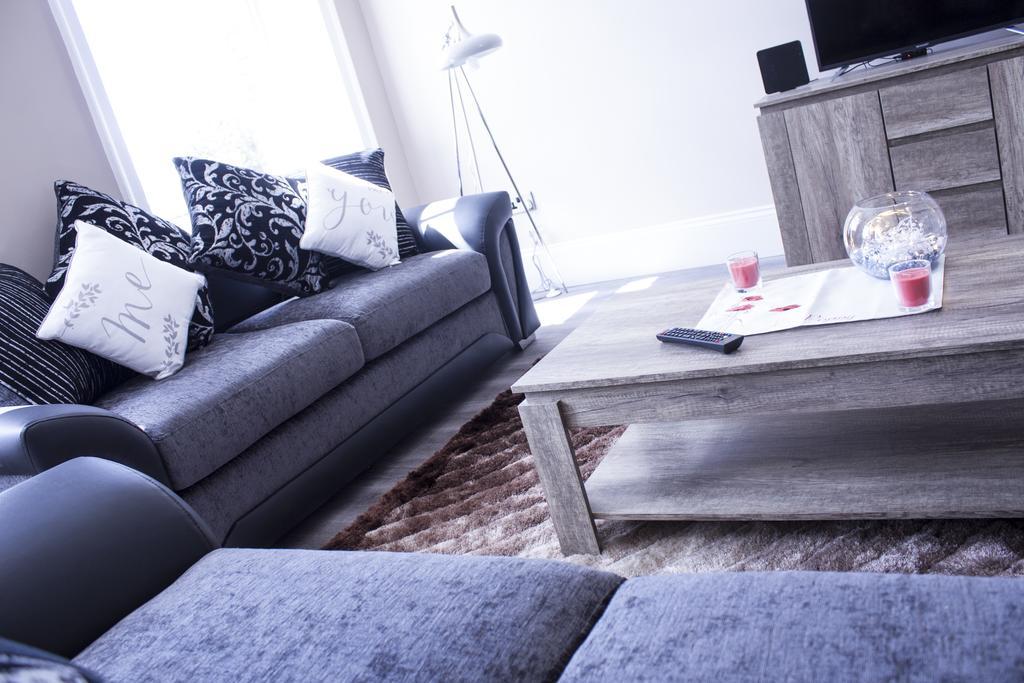 Lux Aparts Wakefield Central Екстер'єр фото
