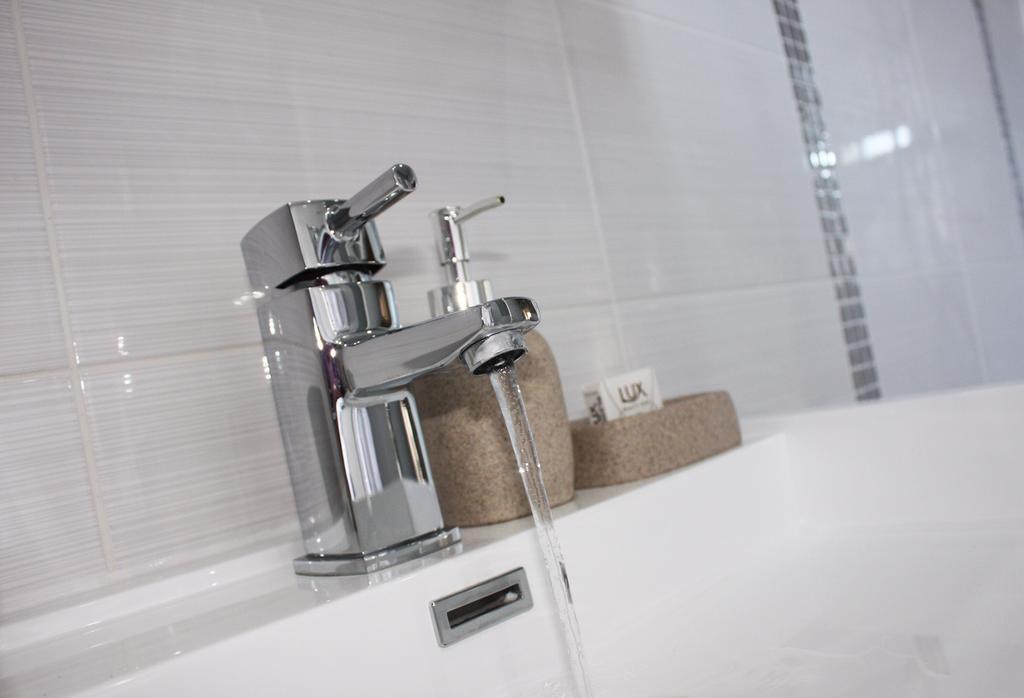 Lux Aparts Wakefield Central Екстер'єр фото
