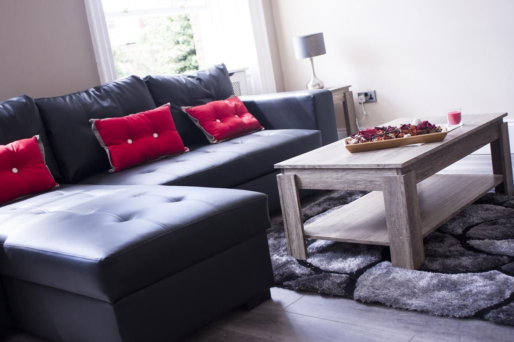 Lux Aparts Wakefield Central Екстер'єр фото