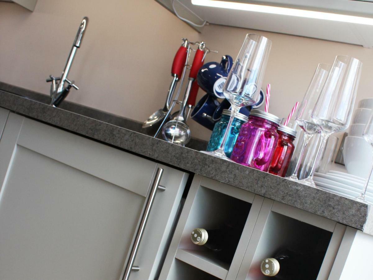 Lux Aparts Wakefield Central Екстер'єр фото