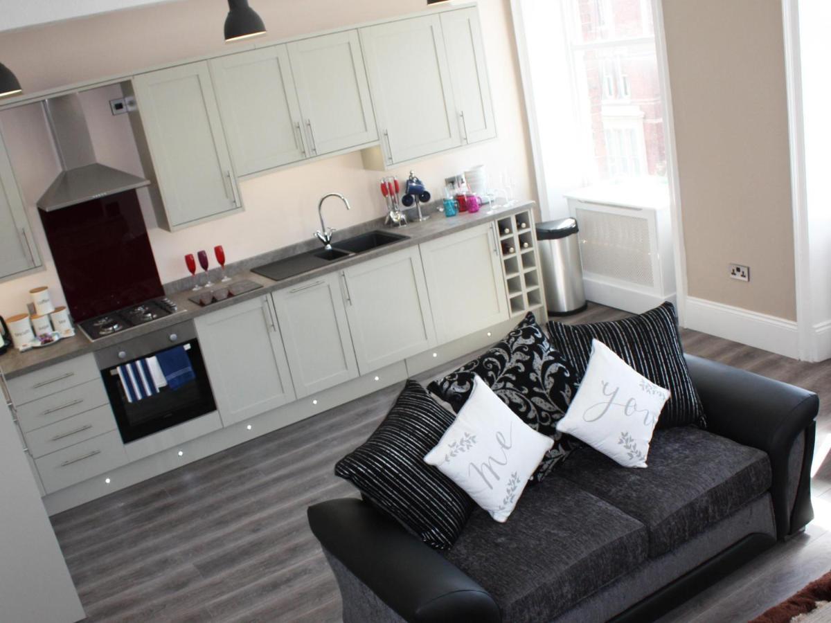 Lux Aparts Wakefield Central Екстер'єр фото